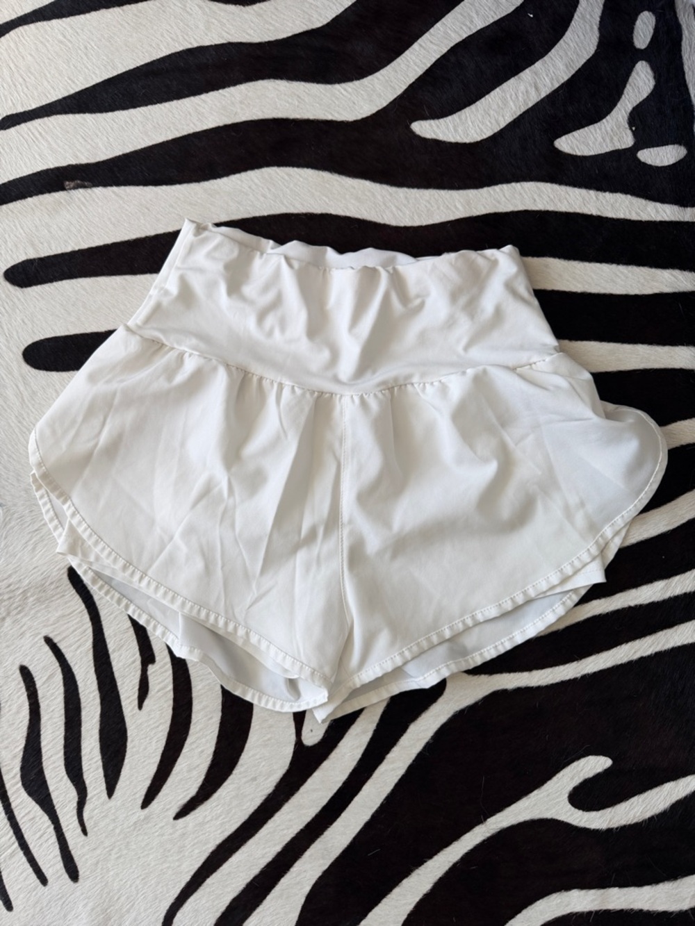 High-Waist Athletic Tennis Shorts M